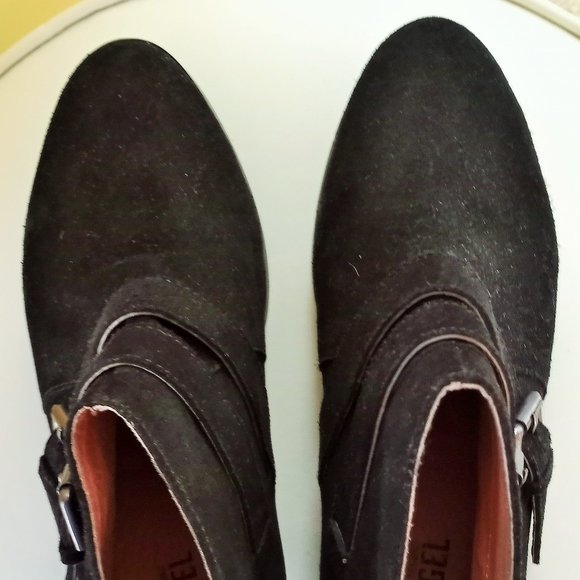 Black Suede and Leather Inside Ankle Boots NEW Size 8 - Picture 6 of 7
